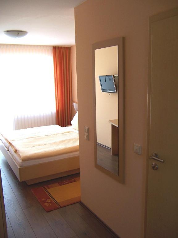 Landgasthof Feihl Oberwiesenacker Chambre photo